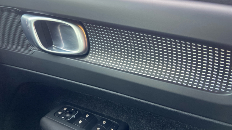 Volvo Xc40 1.5 T3 R DESIGN 5dr Petrol Estate